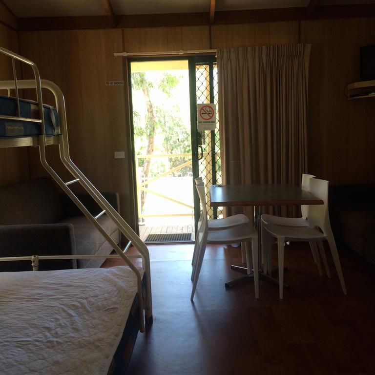 Wagga Wagga Beach Caravan Park Hotel Ruang foto