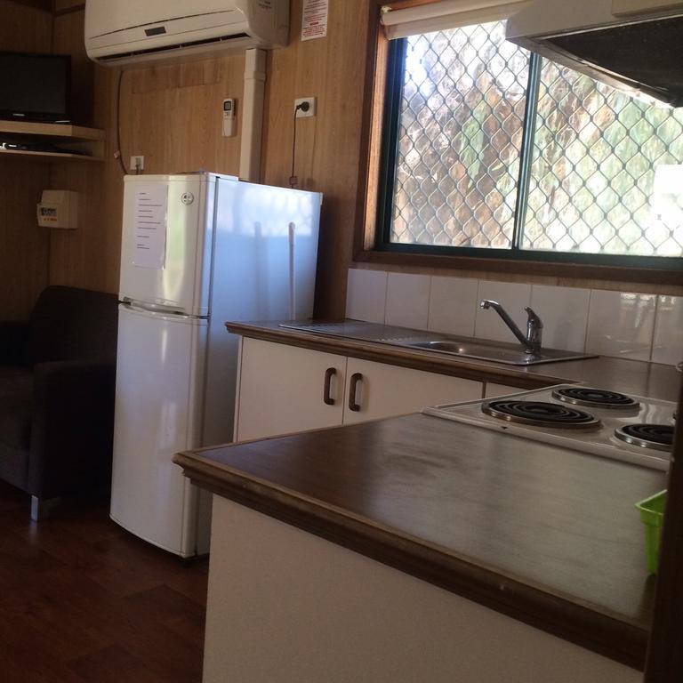 Wagga Wagga Beach Caravan Park Hotel Ruang foto